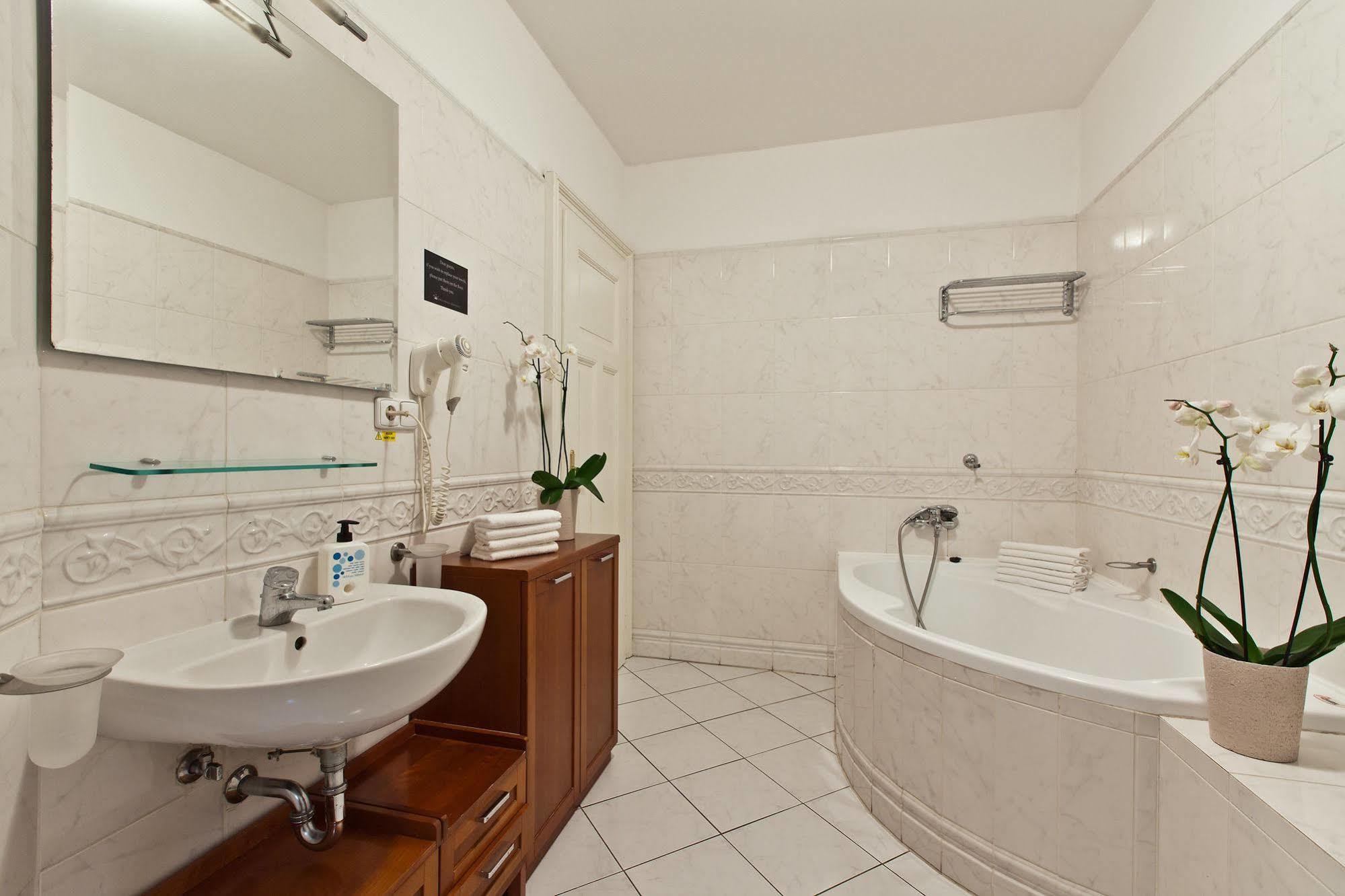 Lovely - Truhlarska Apartment